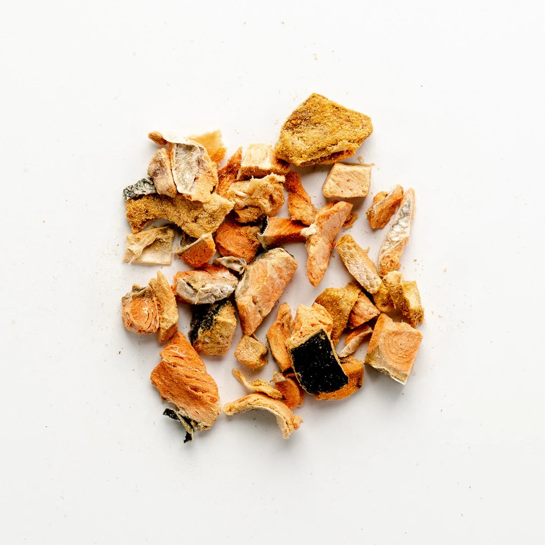 Green Juju Freeze-Dried Single-Ingredient Salmon Trainer Treats For Dogs & Cats